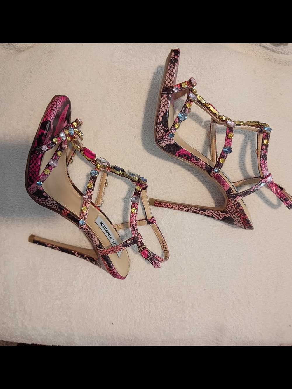 Steve Madden Women's 7.5 Pink Snakeskin Rhine Stone -Strappy Heels